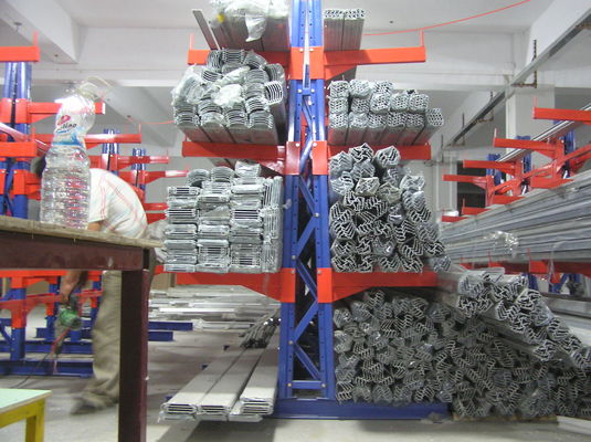 Stalen kantilever opslagrek systeem, industriële kantilever metalen rek