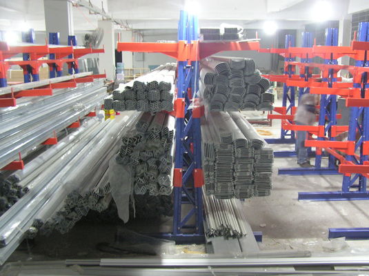 Stalen kantilever opslagrek systeem, industriële kantilever metalen rek