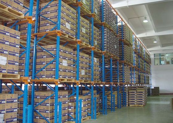 5000 mm High Volume Drive in Pallet Racking koudgewalst voor magazijn