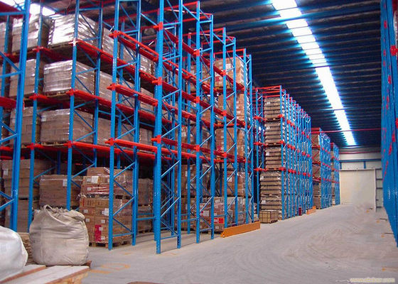 Stalen verstelbare aandrijving in stalen magazijnschaal rek pallet rek 4000 kg/niveau