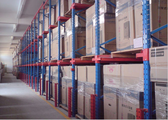 Gecustomiseerde koudgewalste aandrijving in palletrekken voor industriële opslag