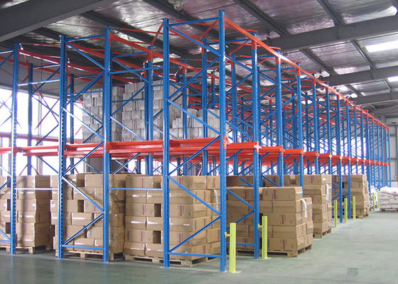Stalen aandrijving voor zware palletrekken