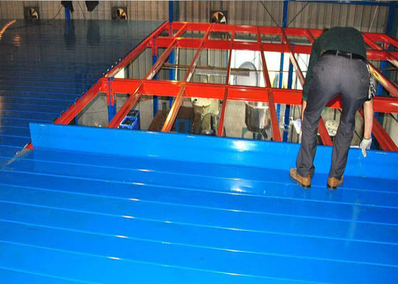 Staal Q235 Industrial Storage Mezzanine vloeren met stalen plaat 500 kg/m2