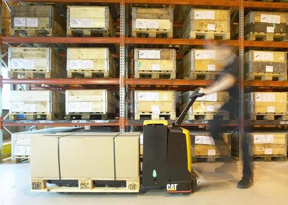 Op maat gemaakte industriële opslagrekken voor staal