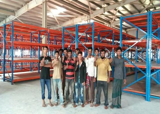 Heavy Duty Industrial Steel Storage Racks aangepast voor grote magazijnen