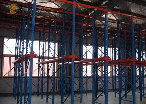 Industriële aandrijving in palletrekken