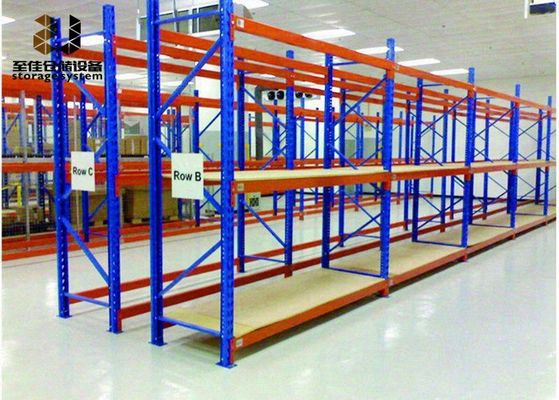 Maximaal 4500 kg per niveau 2000-6500 mm Hoogte Paletrek Commerciële planken