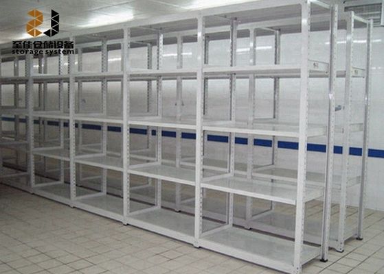 100 kg-200 kg/laag Lichte metalen planken Gemakkelijk te installeren Metalen magazijnrekken