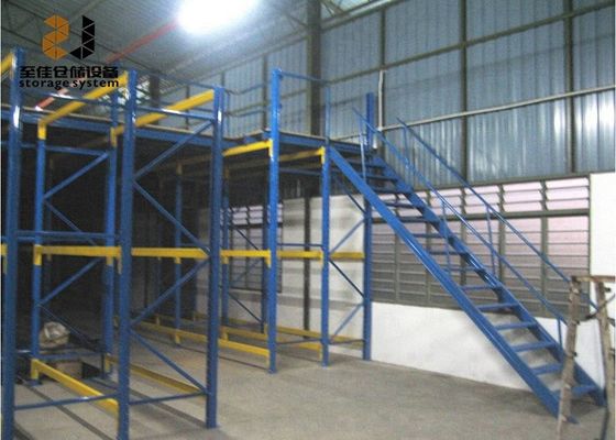 Stabiele commerciële mezzanine vloeren, opslagplaatsen voor werkplaatsen.