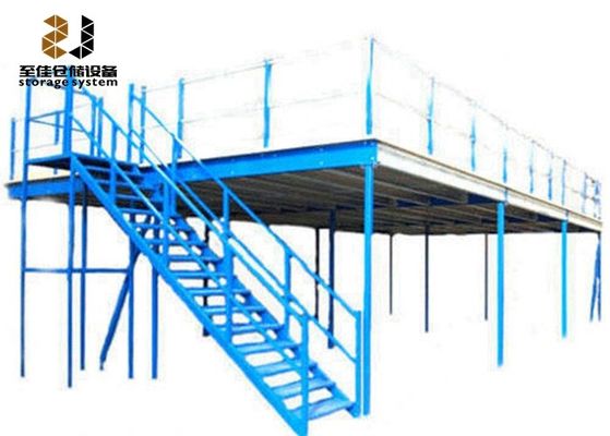 Metalen opslagplatforms / palletrekken
