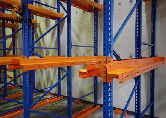 Verstelbare multi-level geautomatiseerde opslagrekken voor corrosiebescherming